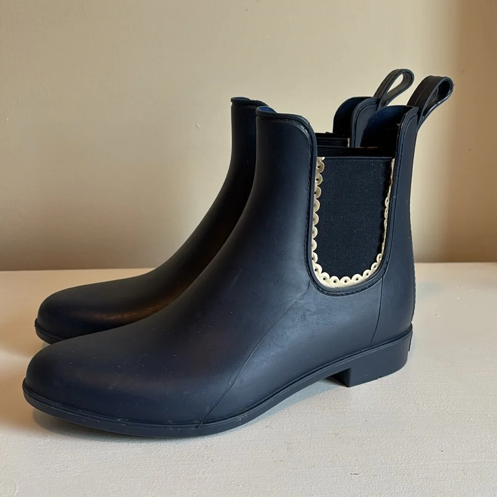 Jack Rogers Sallie Rain Boot Matte Navy Gold Scallop Detail Size 7 - Picture 4 of 9